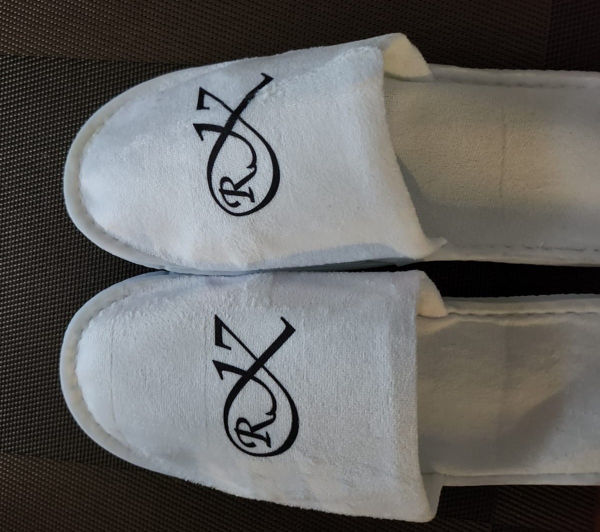 Frottee-Slipper I Hotelpantoffel I personalisiert