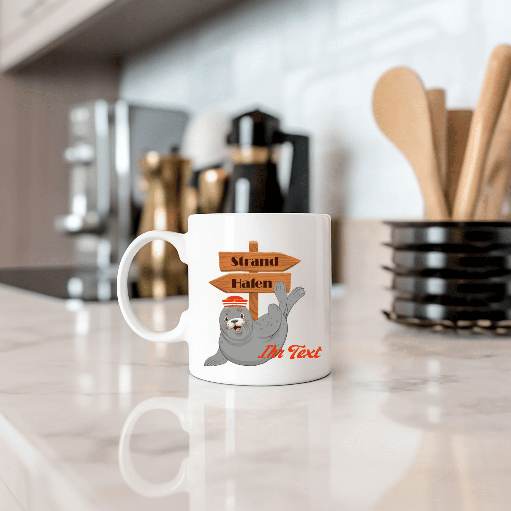 Personalisierte Kaffeetasse mit lustiger Robbe – Ihr individueller Name in maritimem Design, beidseitig bedruckt